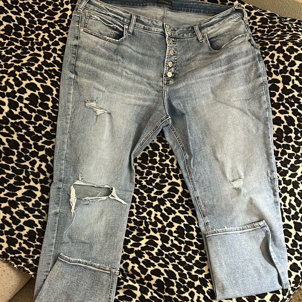 Silver Jeans Company -Women’s